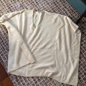 Cashmere women’s Pancho